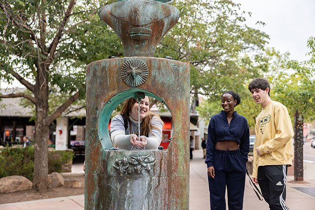 UCCS students at fountain in Manitou Springs