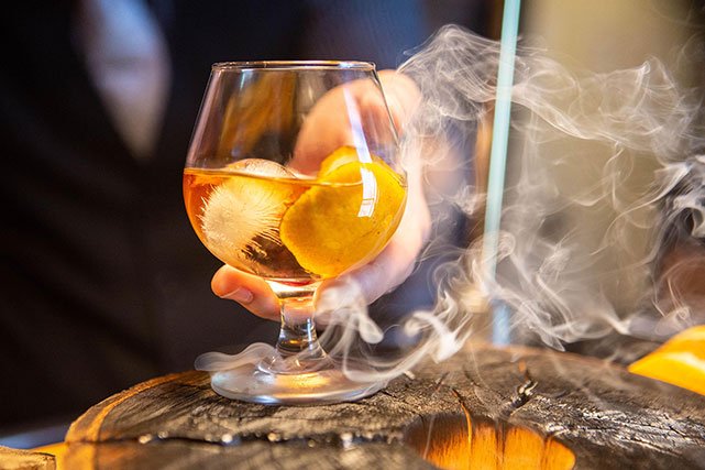Bourbon Brothers smoked cocktail